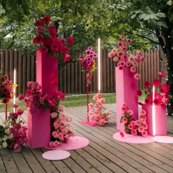 pink and red roses, floral columns, event design