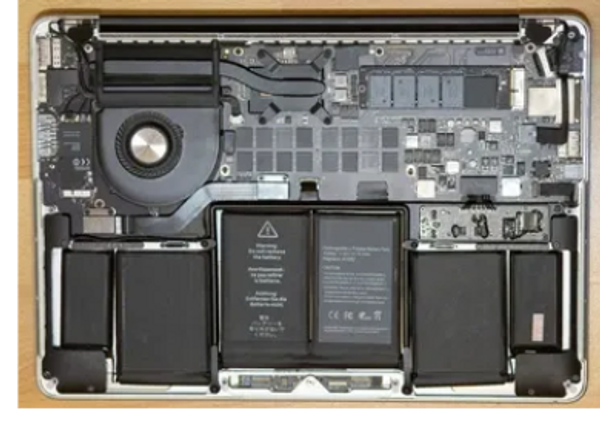 Laptop doesn't stay on long
Battery Swelling
Old Battery
Diminished Battery Life
Laptop not Charging