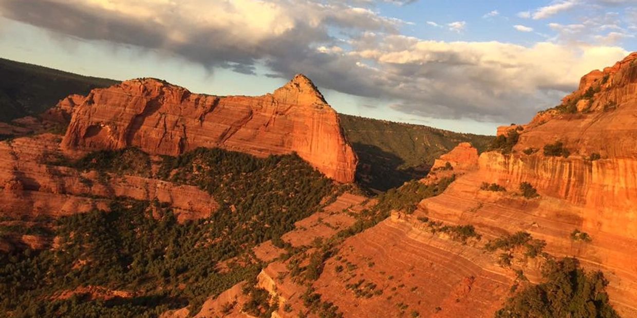 Enjoy the best hiking tours in Sedona with Trail Lovers during your visit to Arizona.