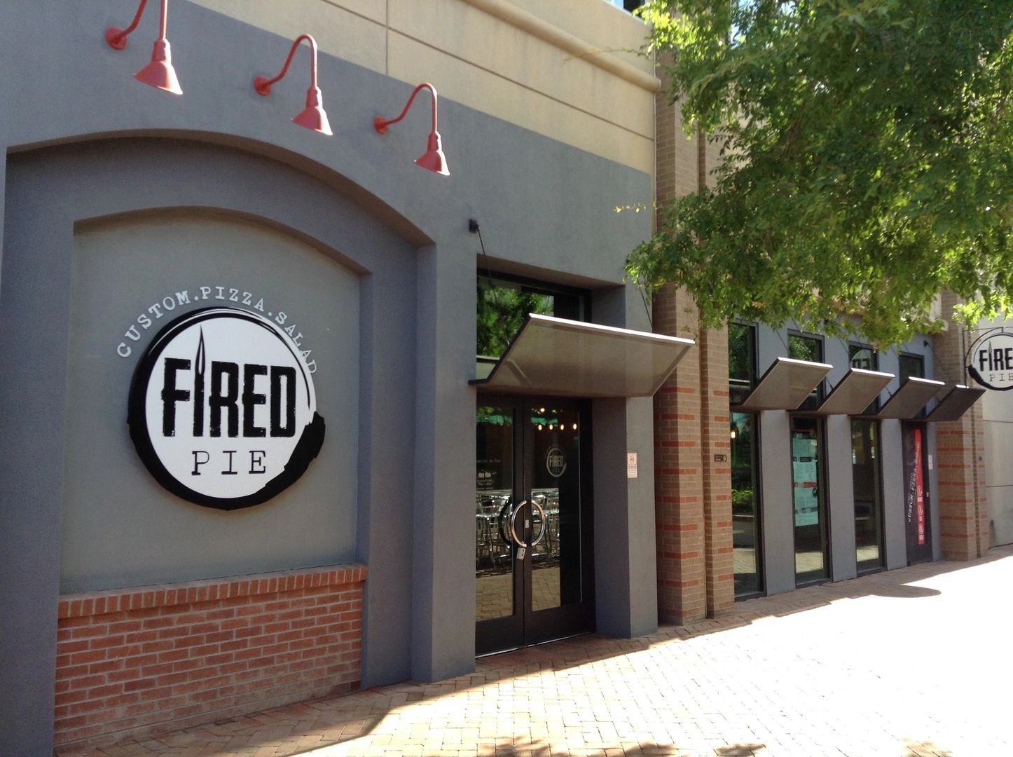 fired pie, phoenix Arizona contractor, restaurant contractor  