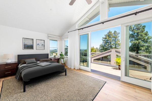 master bedroom suite roof deck
