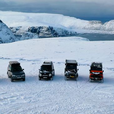 Land Rover in The Arctic. 