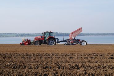 Planting Potatoes on the River Stour