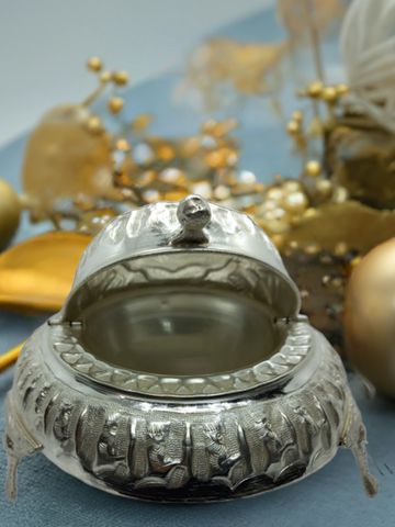 A beautifully handcrafted caviar serving dish—elegance meets tradition.