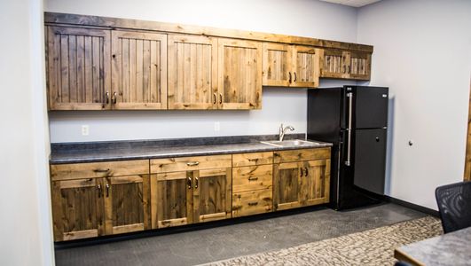 Sioux Falls Area Cabinets | Hilltop Custom Cabinets, Doors ...