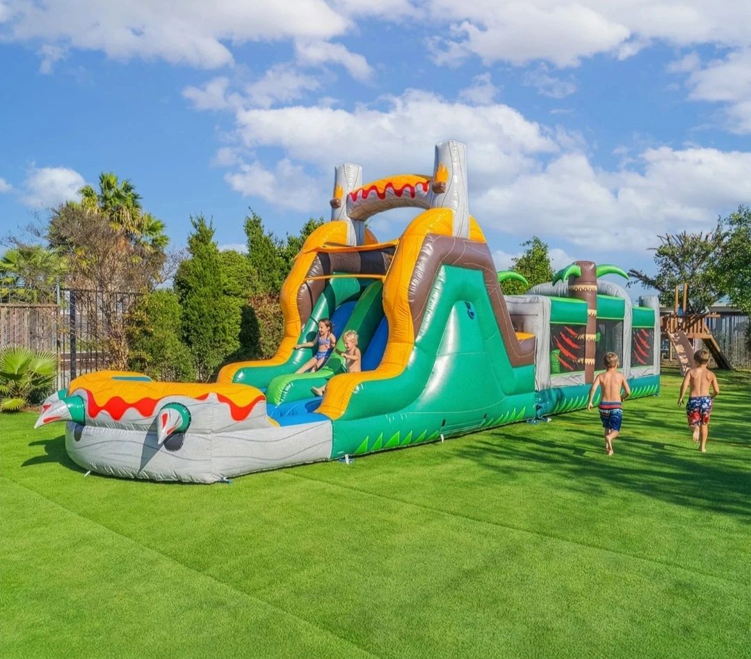 T-rex adventure 42’ obstacle course 
22L x 8W x 12H
Max occupancy: 8/1000lbs
$350/Dry
$400/Wet