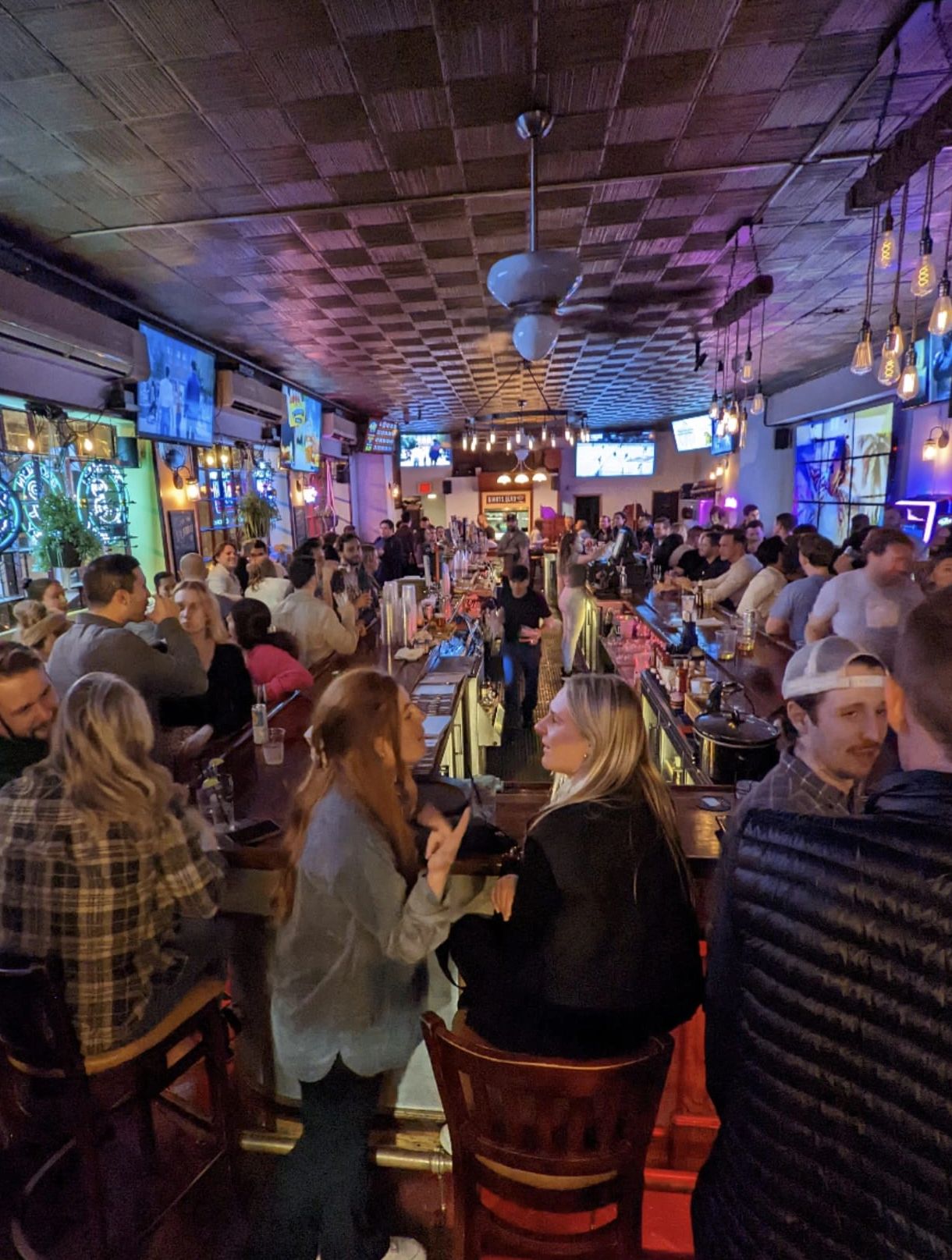 Bar photo 2
