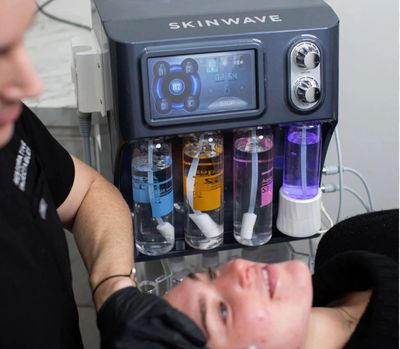 Hydrafacial SkinWave