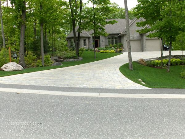 interlock driveway, landscaping, gardening 