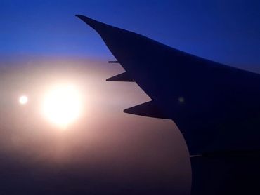 wing of the Boing 
flying from Paris to Argentina
