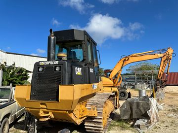 Crawler loader for rent saipan and tinian