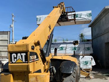 TELEHANDLER rental SAIPAN