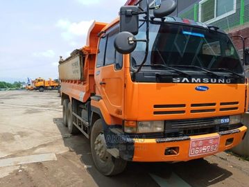 Trucks: Illustration depicting 20CY dump trucks, 2.5T boom trucks, and flat beds