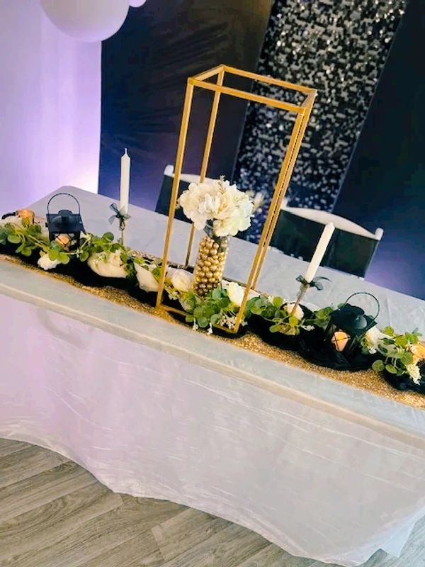Decorated sweetheart table in black and white at Suite Events venue in Broken Arrow.