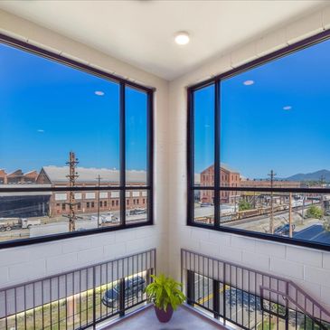 Two brilliant corner windows overlooking downtown Roanoke historical building