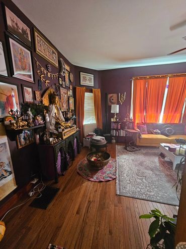 waiting room/ quiet room