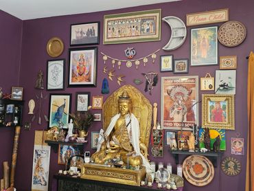 Wall in the quiet room/ waiting room 