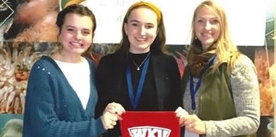 Western Kentucky University students.
#studentoutreach #waterscience #groundwaterinvestigations 