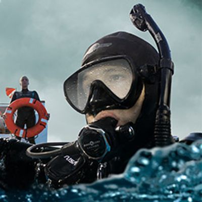 Crystal Blue Diving is Giving Back on On-line Classes Matching PADI’s discount on Rescue Diver. 