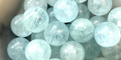 Aquamarine, courage, clarification, wisdom, knowledge, creativity, self expression, soothes, gems, stones, gemstones, beads, semi precious, bracelets, jewellery 