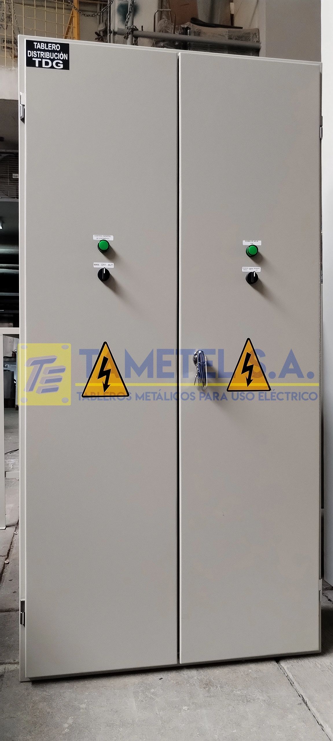 TABLERO METALICO PARA DISTRIBUCION GENERAL