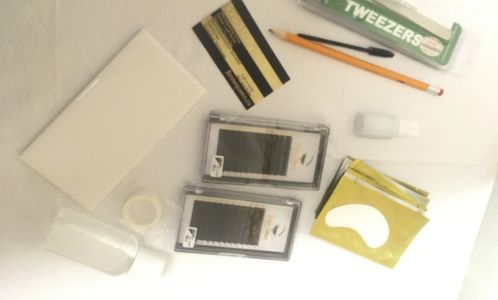 image of brow queen beauty bar supplies and mini kit for courses.