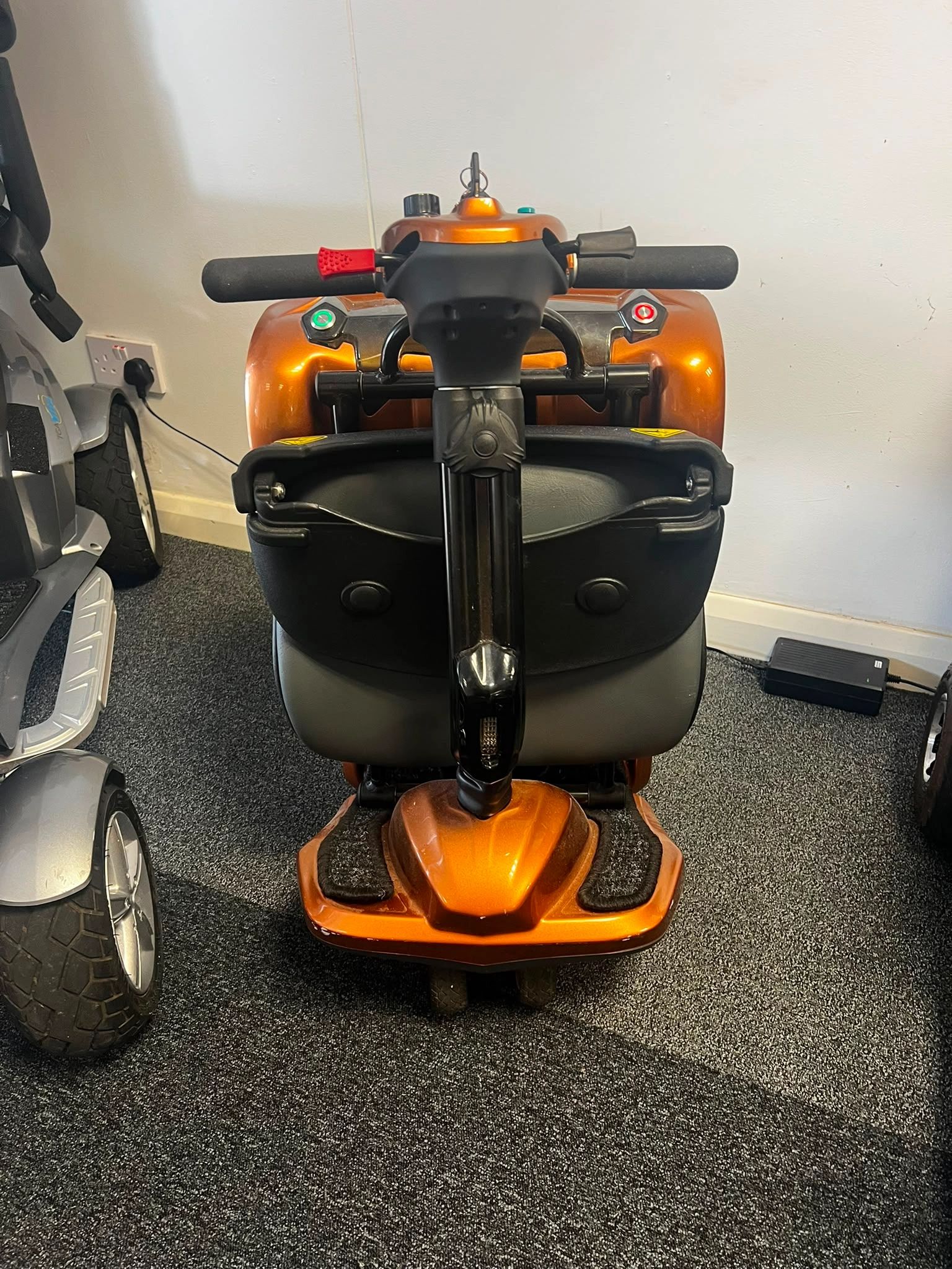 Medical By Drive Auto Folding (USED)
