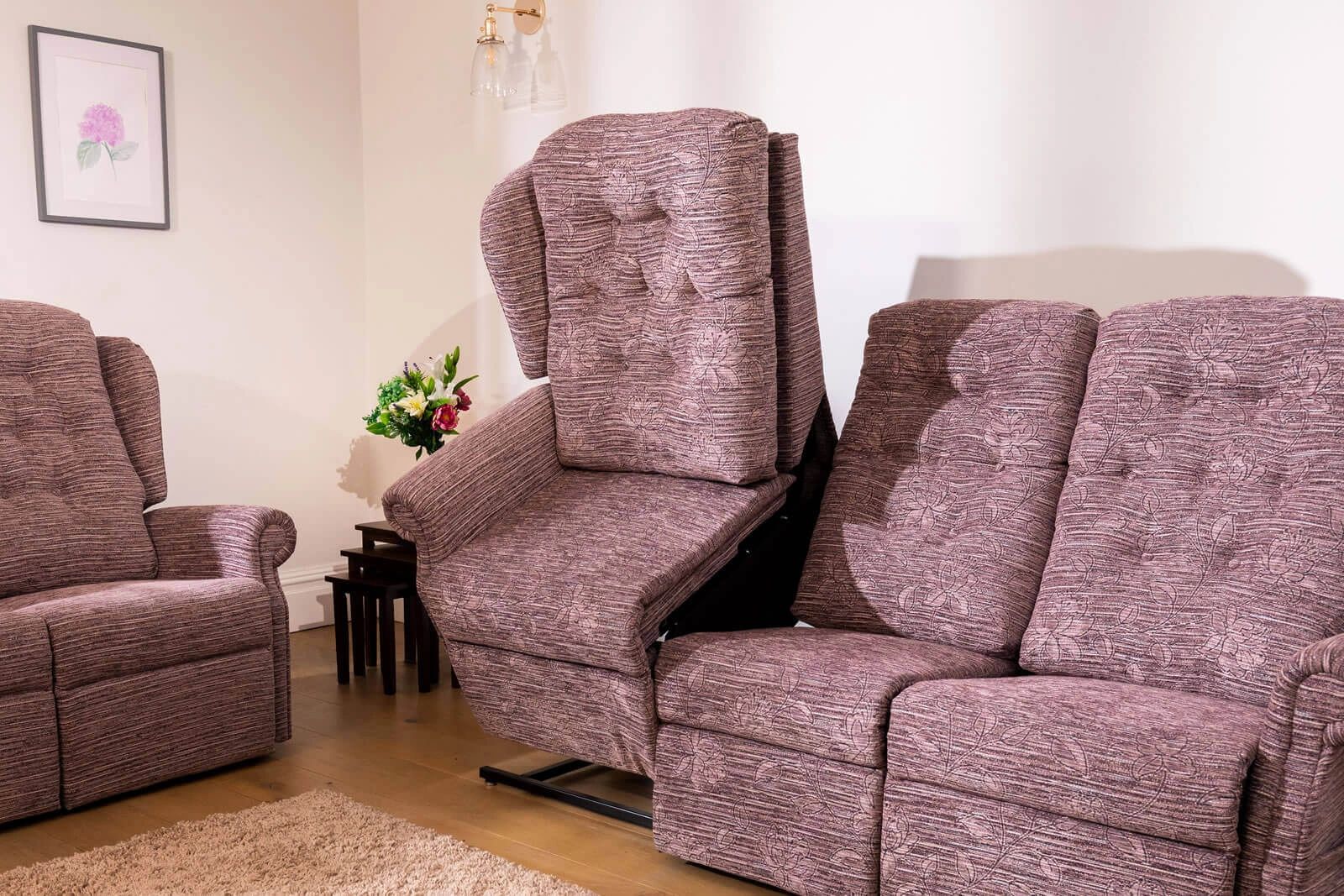 Matching 2 Seater or 3 Seater Settees
