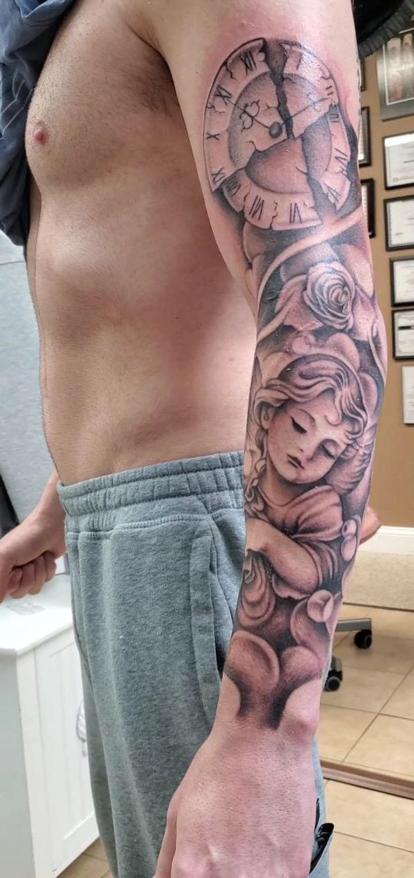 tattoo shop toms river NJ
Tattoo artist toms river NJ
Fine line tattoos