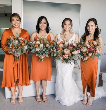 Bride with her beautiful bridesmaids 
Marry in Sydney