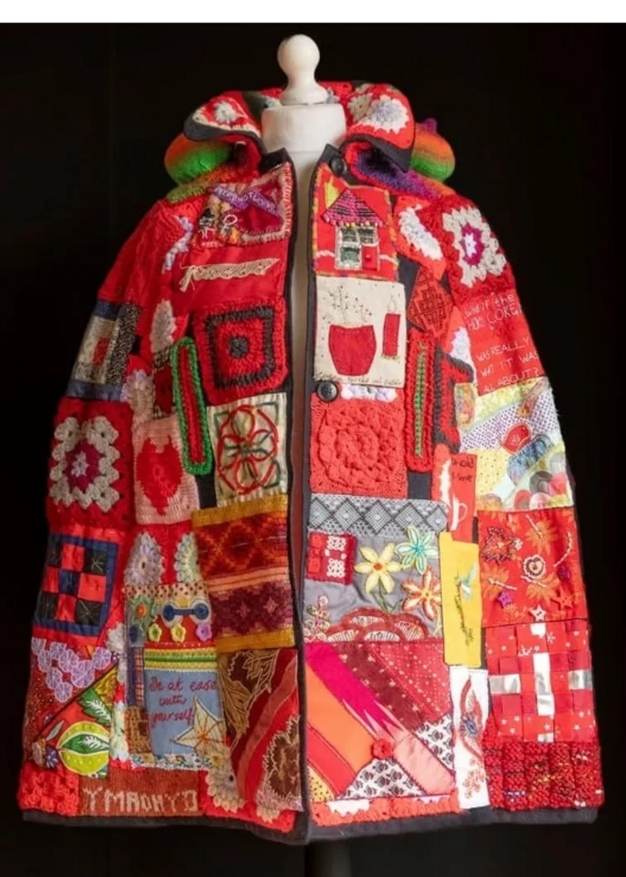 An image of the front of The Community Shawl