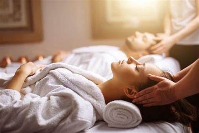 Four Hands Therapeutic Massage:
Healing and Relaxation