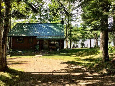 Vacation House Rentals Lakefront Log Cottage Rental Lakefront