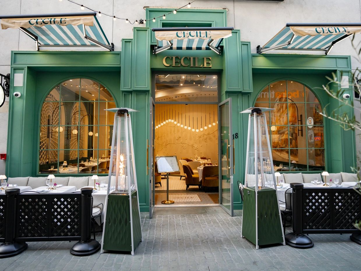 Patio, outside tables