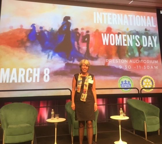 International Women’s Day 2017 Art  Competition Winner
World Bank Headquarters