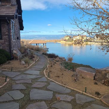 Hardscape natural dry set flagstone path 