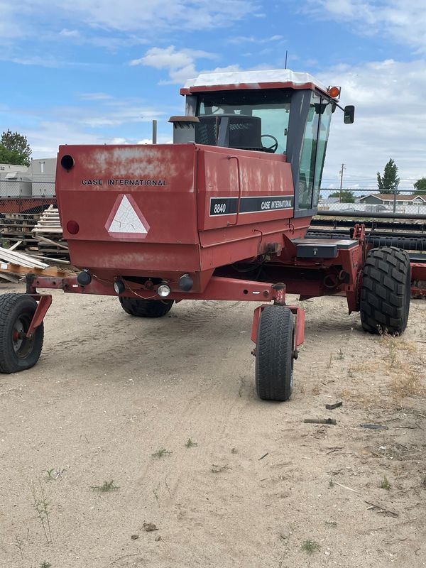 1993 Case IH 8840 Windrower with Case 625 Header
$20,000.00