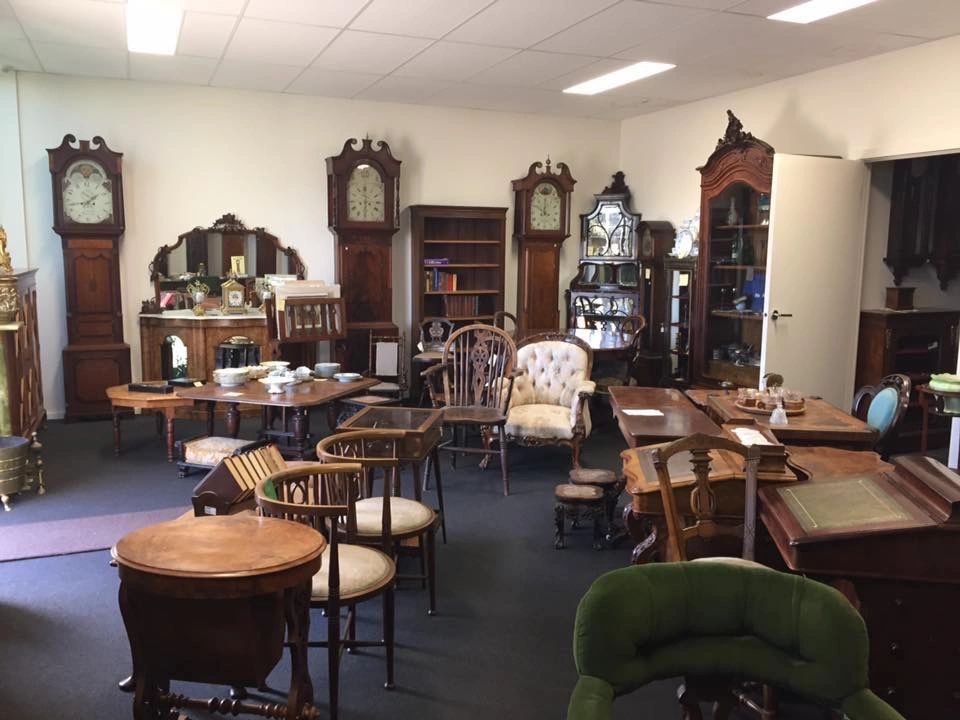 RJ Galleries Antiques Ballarat Antiques, Clock Repairs