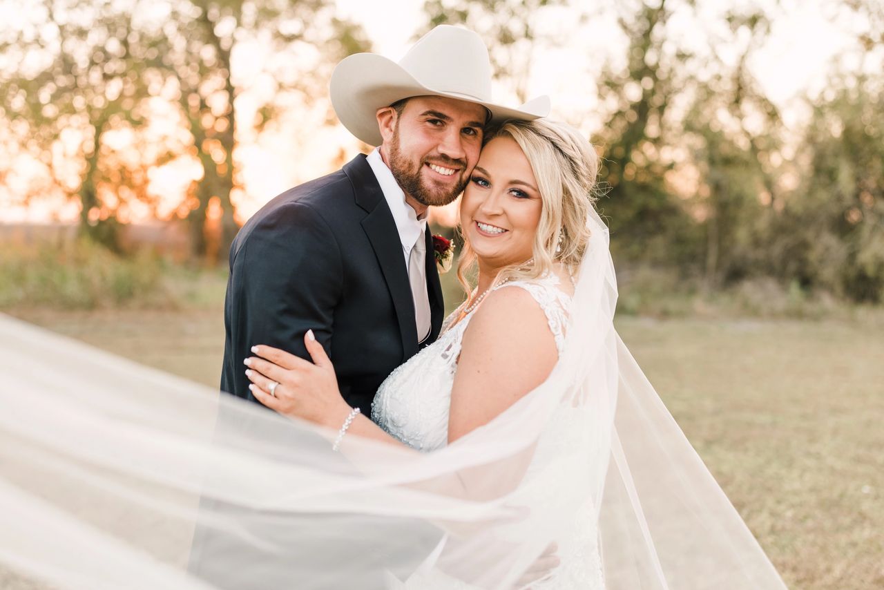 How to introduce couple at wedding | Honestweddingadvice.com
