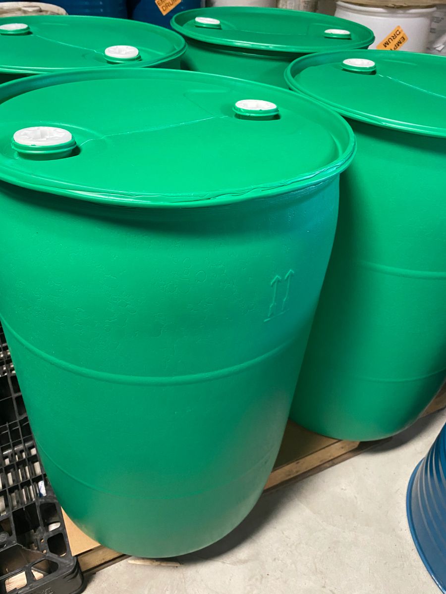 New 55 Color Change Gallon Closed Top Green Poly Drum with 2" NPS & 2
