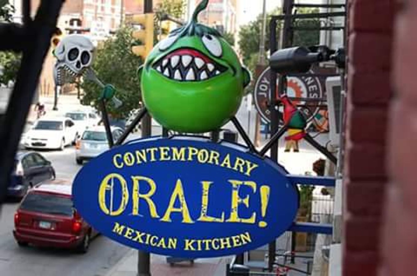 Orale! Kitchen