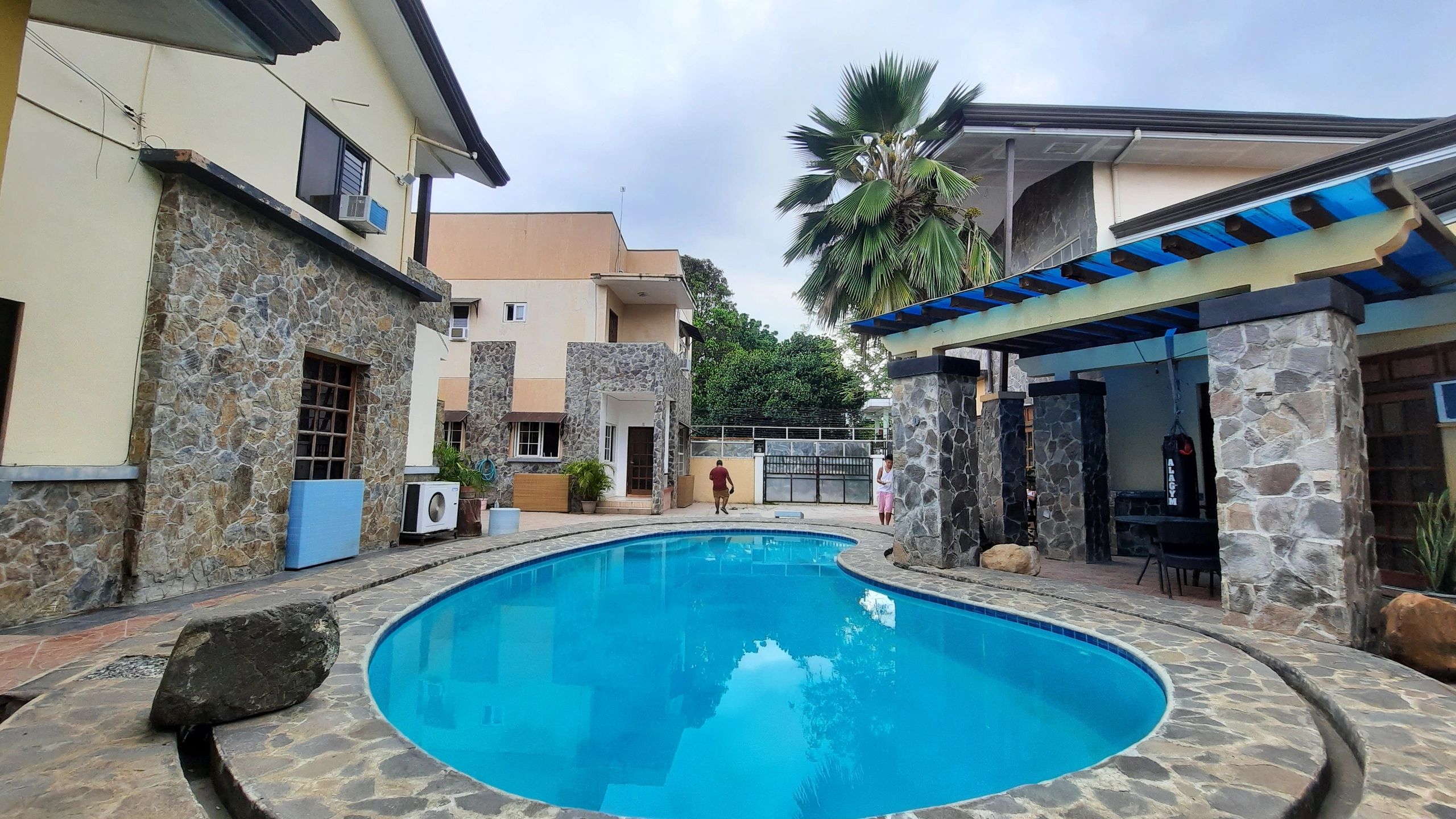 Drug Rehabilitation Cebu with swimming pool