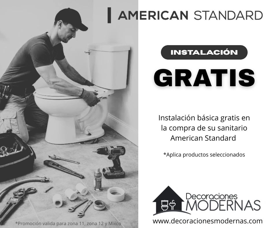 Técnico instalando un sanitario con oferta de instalación gratis.