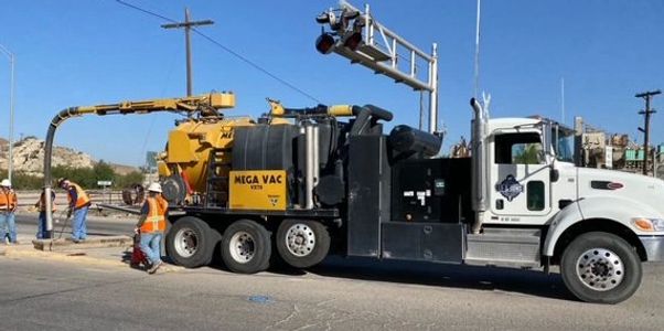 Vacuum truck and hydro excavation team in Southwest Texas, New Mexico, and Arizona.