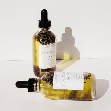 Body oil labels
