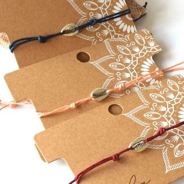kraft bracelet hanging card