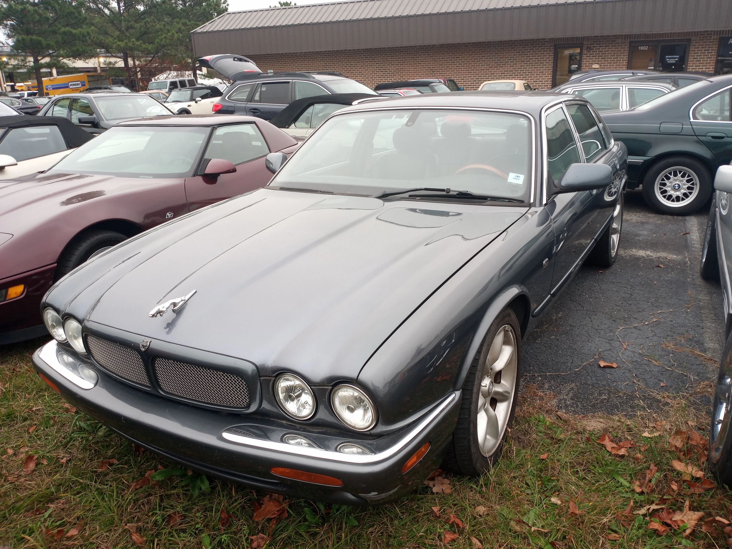2001 JAGUAR XJR