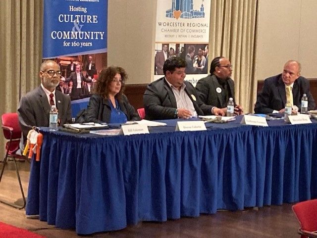 Debate: Where do mayoral candidates stand on taxes, police, etc.?