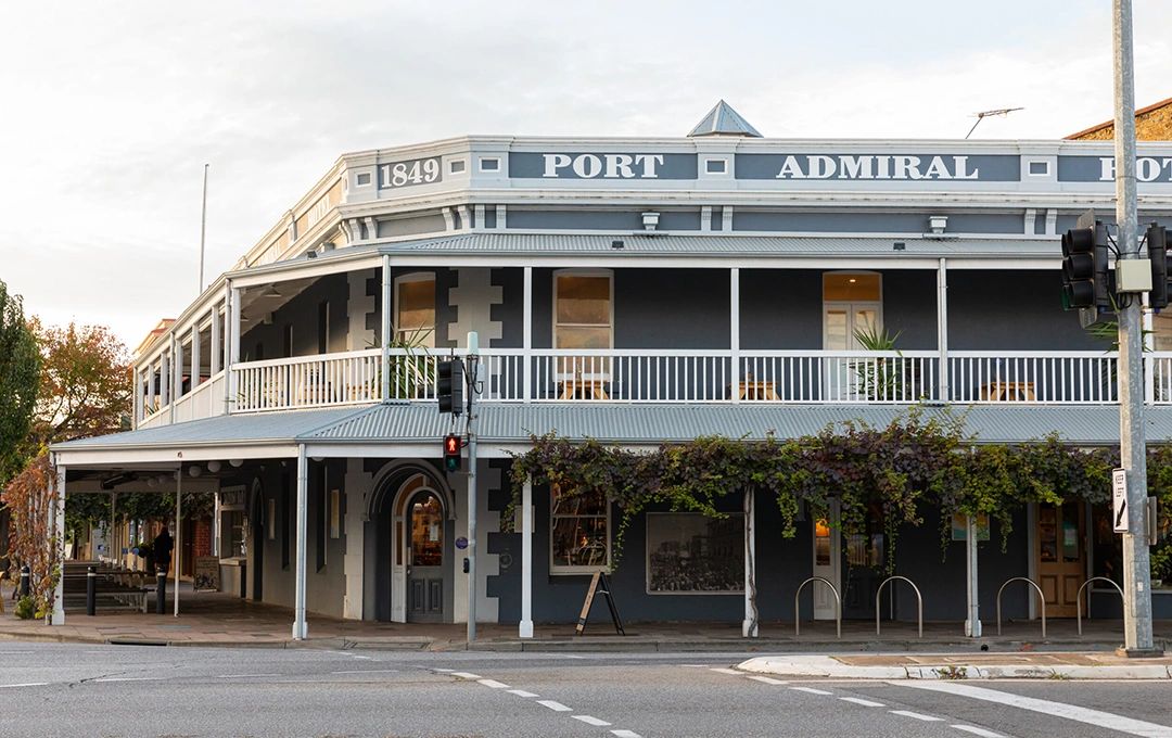 Port Admiral Hotel