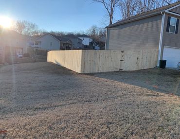 Privacy fence in Roane County